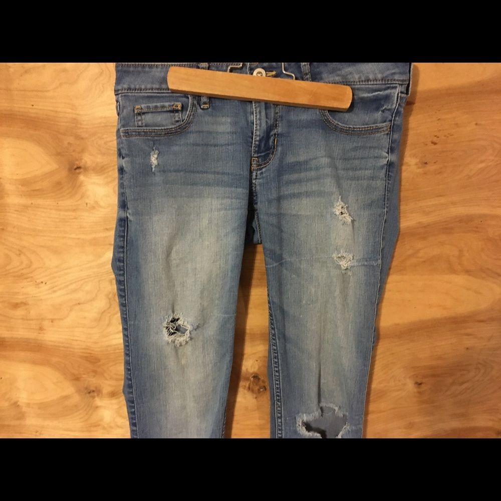 Hollister sz 3 skinny distressed blue jeans - Picture 6 of 8